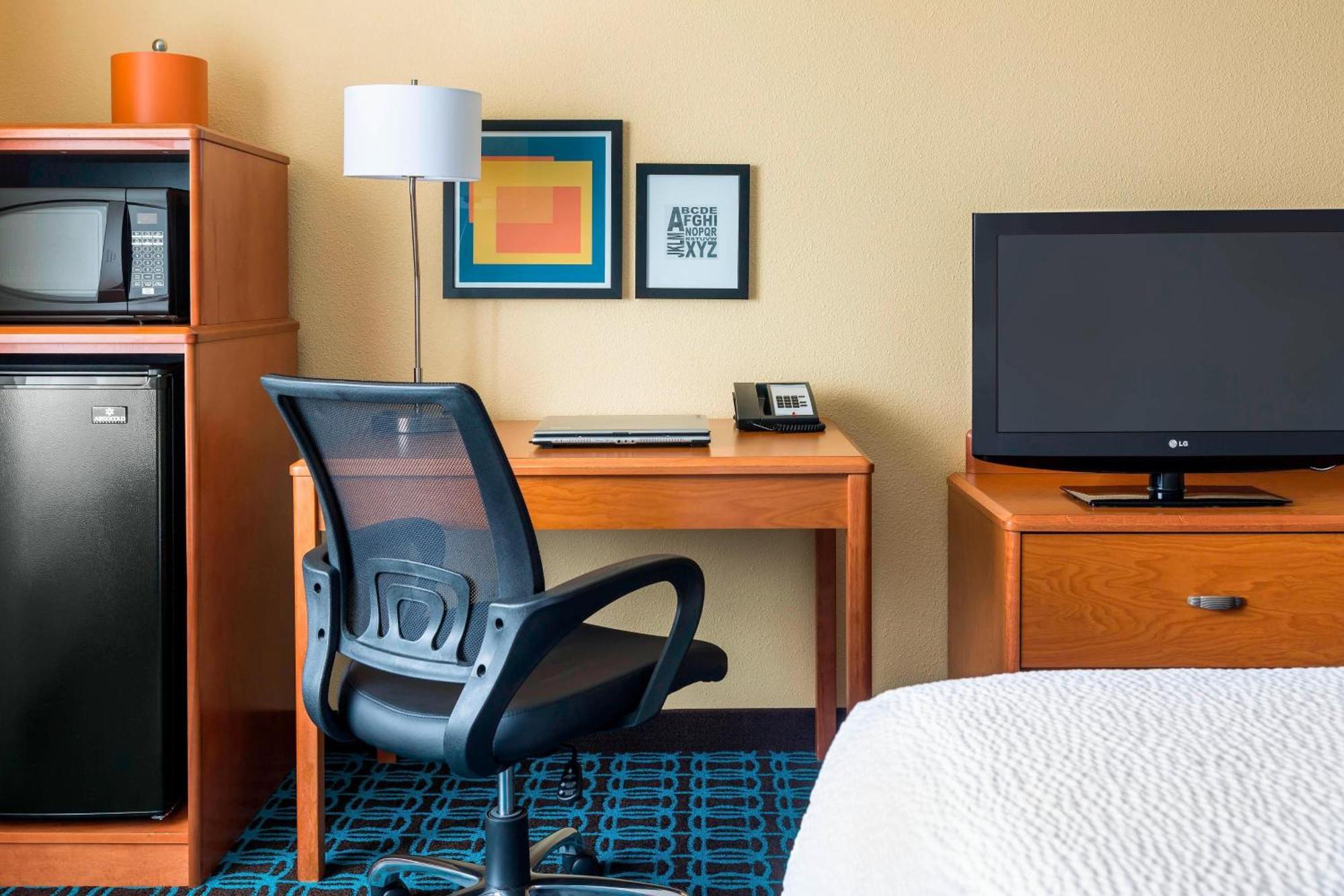 Fairfield Inn Мансі Екстер'єр фото
