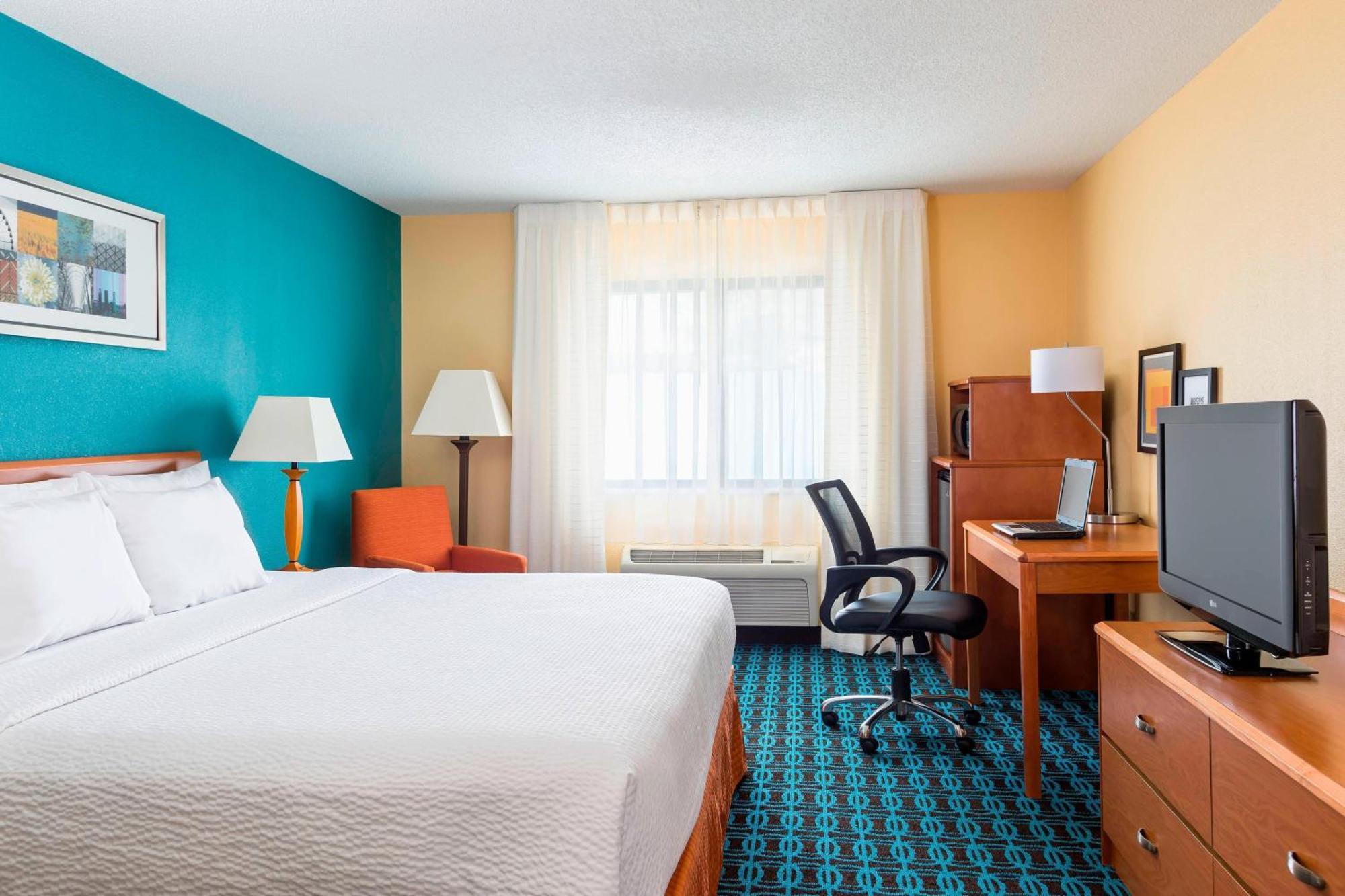 Fairfield Inn Мансі Екстер'єр фото