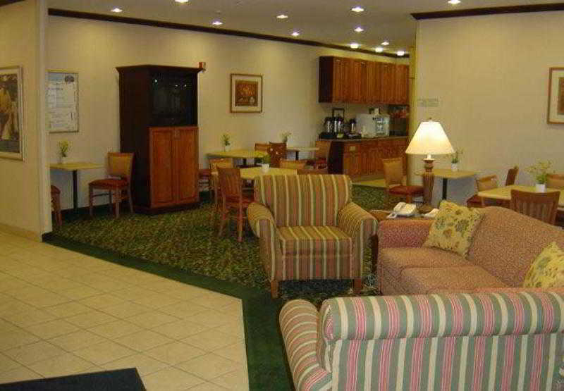 Fairfield Inn Мансі Екстер'єр фото