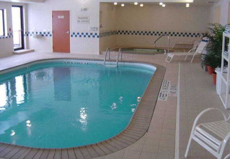 Fairfield Inn Мансі Екстер'єр фото